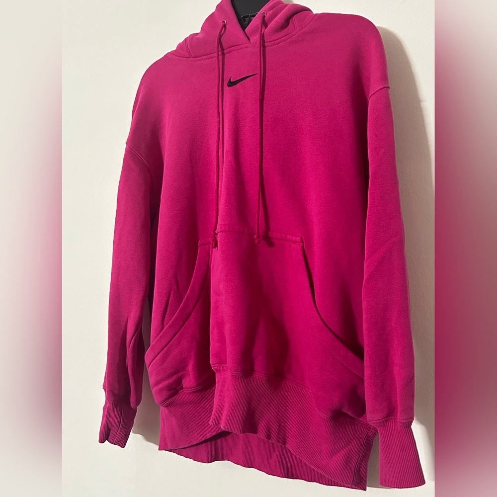Nike Women's Phoenix Oversized Hoodie In Fireberry Pink